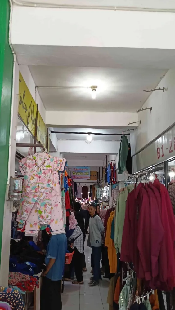 Suyati: Jantung Pasar Purwajati yang Selalu Hangat